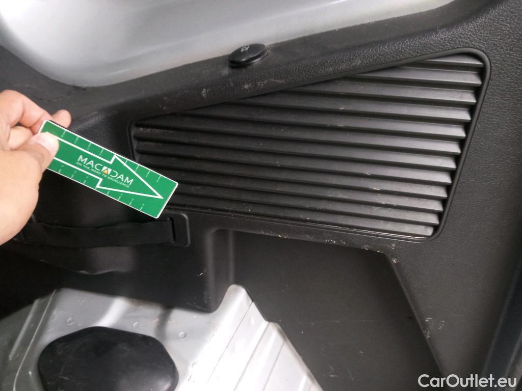  Ford  Transit FORD  Courier/2014/4P/furgón der.turis Van 1.5 TDCi 71kW Limited #23