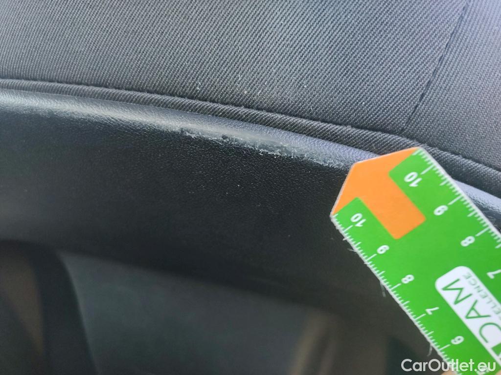  Audi  Q5 AUDI  / 2016 / 5P / todoterreno Design 35 TDI 120kW S tronic (AC) #26