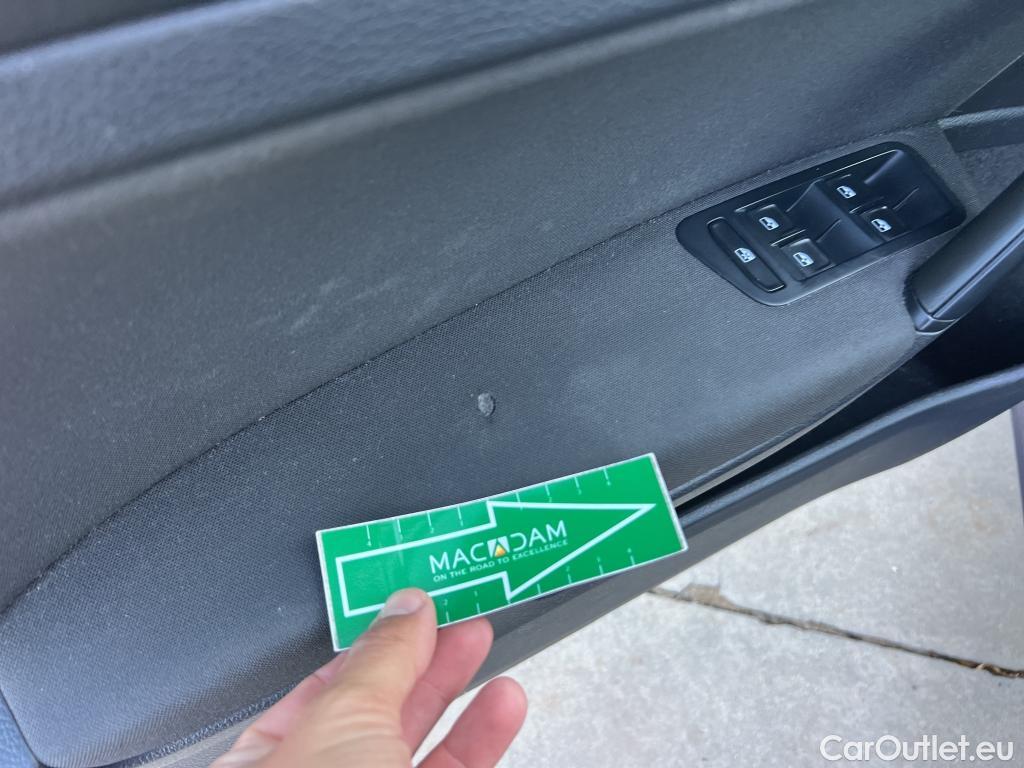  Volkswagen  Golf  VOLKSWAGEN / 2016 / 5P / familiar Last Edition 1.5 TSI 96kW(130CV) Variant #25