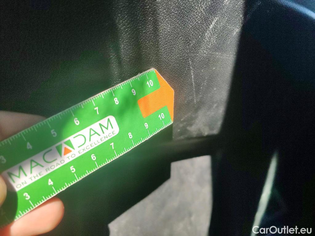  Audi  Q5 AUDI  / 2016 / 5P / todoterreno Design 35 TDI 120kW S tronic (AC) #20