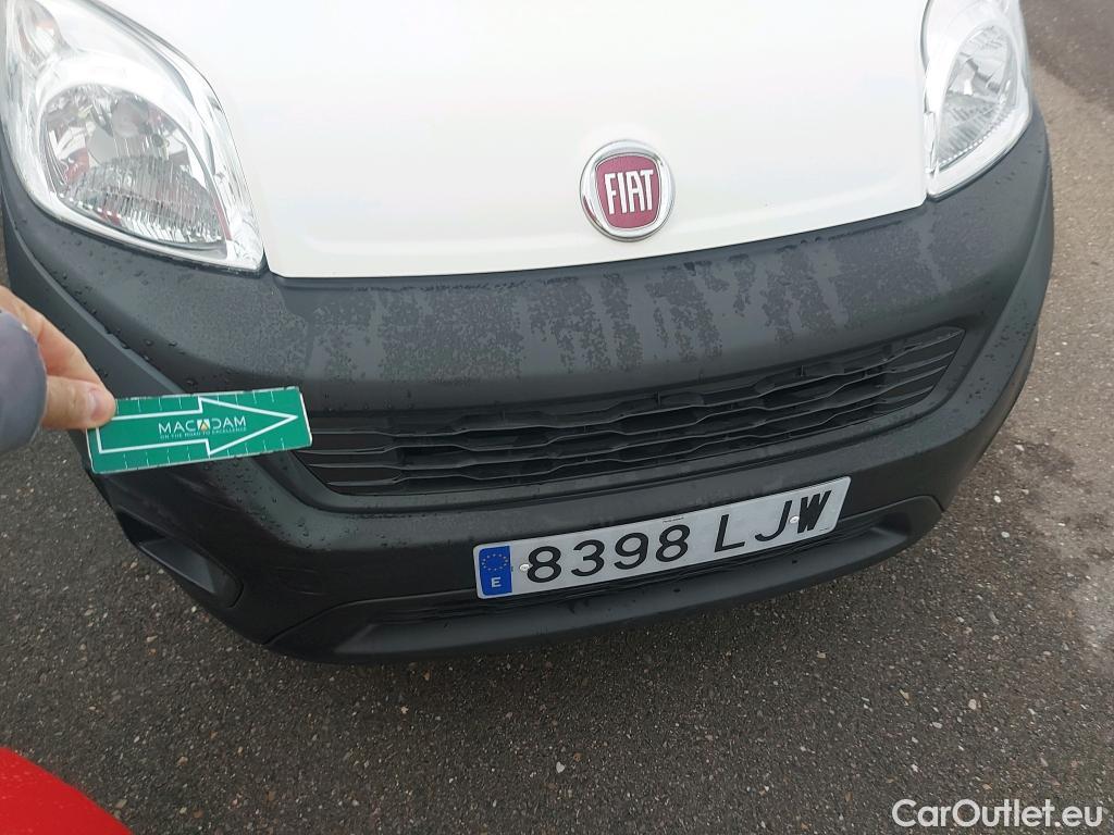 Fiat  Fiorino FIAT  / 2016 / 3P / furgón derivado de turismo Cargo Base 1.4 Natural Power 51kW (70CV) #35