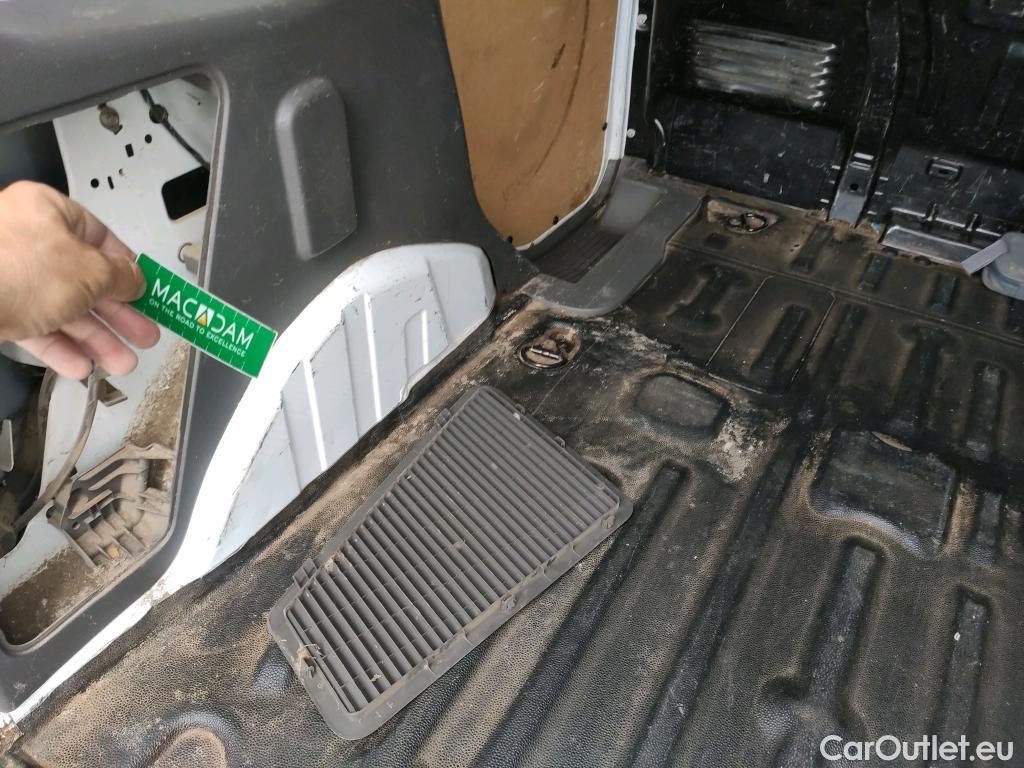  Ford  Transit Connect FORD /2013/4P/furgón Van 1.5 TDCi 74kW Trend 200 L1 #18