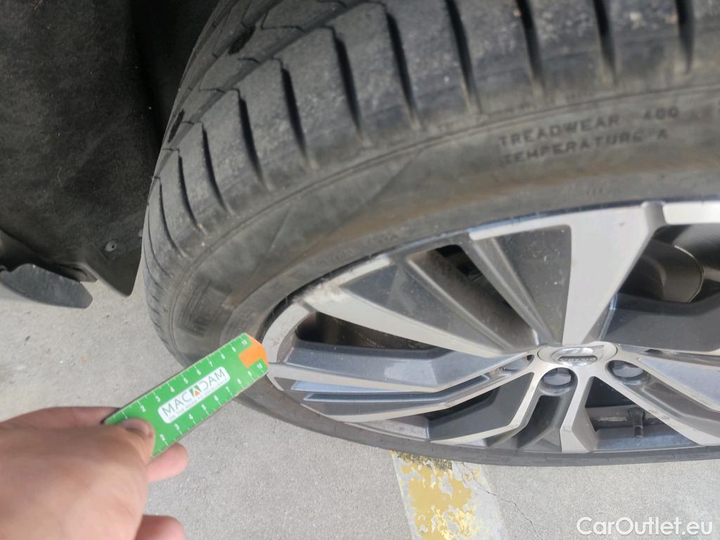 Volvo  XC60 VOLVO  / 2017 / 5P / todoterreno 2.0 T6 AWD Recharge Inscription Auto #7