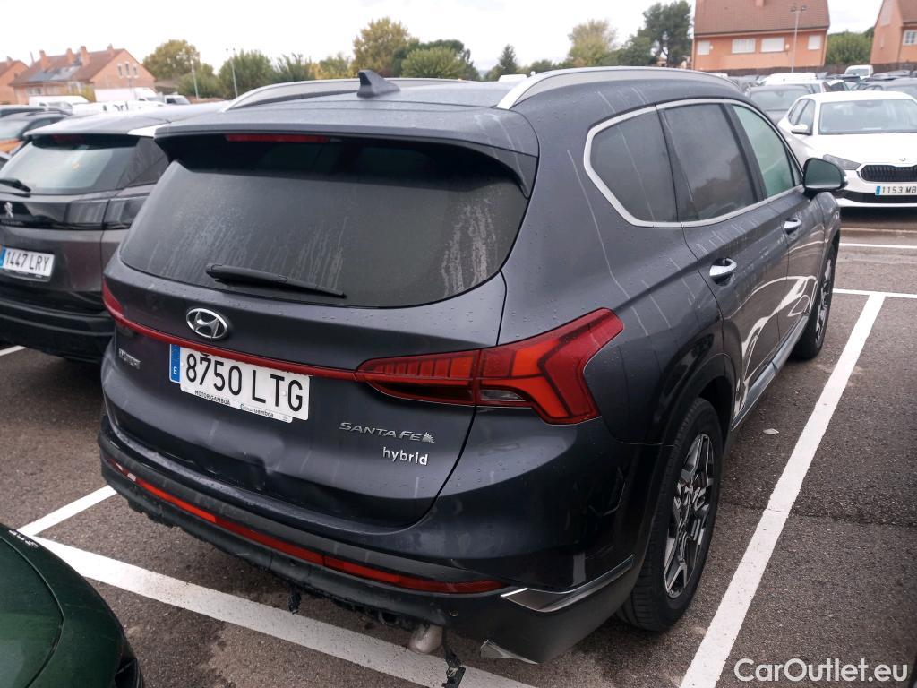 Hyundai  Santa Fe HYUNDAI  / 2021 / 5P / todoterreno 1.6 TGDi HEV Tecno Auto 4x2 #2