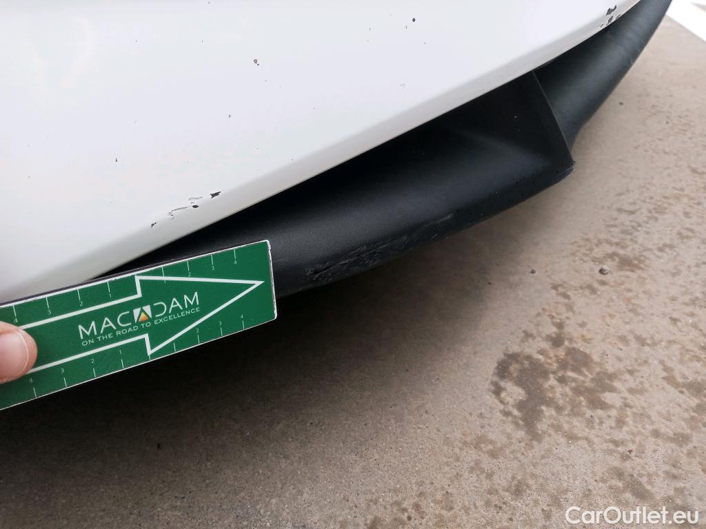  Hyundai  i20 HYUNDAI  / 2020 / 5P / berlina con portón 1.0 TGDI 74kW (100CV) SLX #9