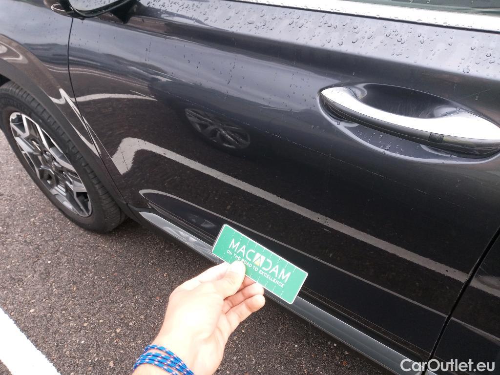 Hyundai  Santa Fe HYUNDAI  / 2021 / 5P / todoterreno 1.6 TGDi HEV Tecno Auto 4x2 #18