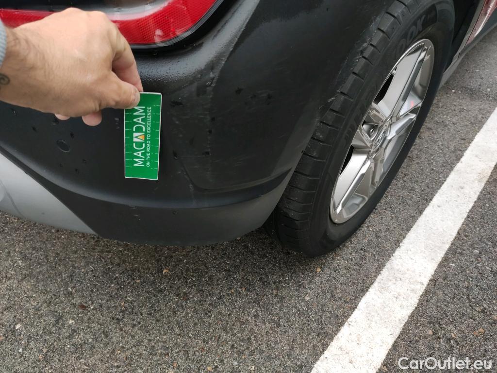  Hyundai  Konna HYUNDAI Kona / 2020 / 5P / todoterreno 1.6 CRDI 100kW (136CV) 48V Maxx 4X2 #18