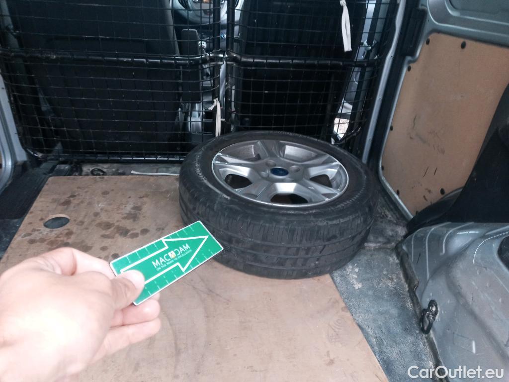  Ford  Transit FORD  Courier/2014/4P/furgón der.turis Van 1.5 TDCi 71kW Limited #46