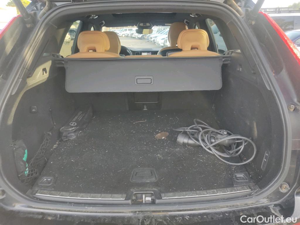 Volvo  XC60 VOLVO  / 2017 / 5P / todoterreno 2.0 T6 AWD Recharge Inscription Auto #8