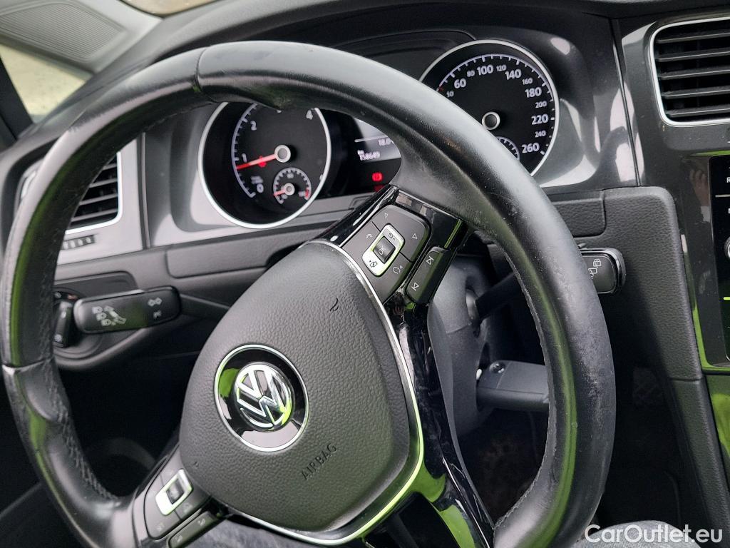  Volkswagen  Golf  VOLKSWAGEN / 2016 / 5P / berlina con portón Ready2Go 1.6 TDI 85kW (115CV) #3