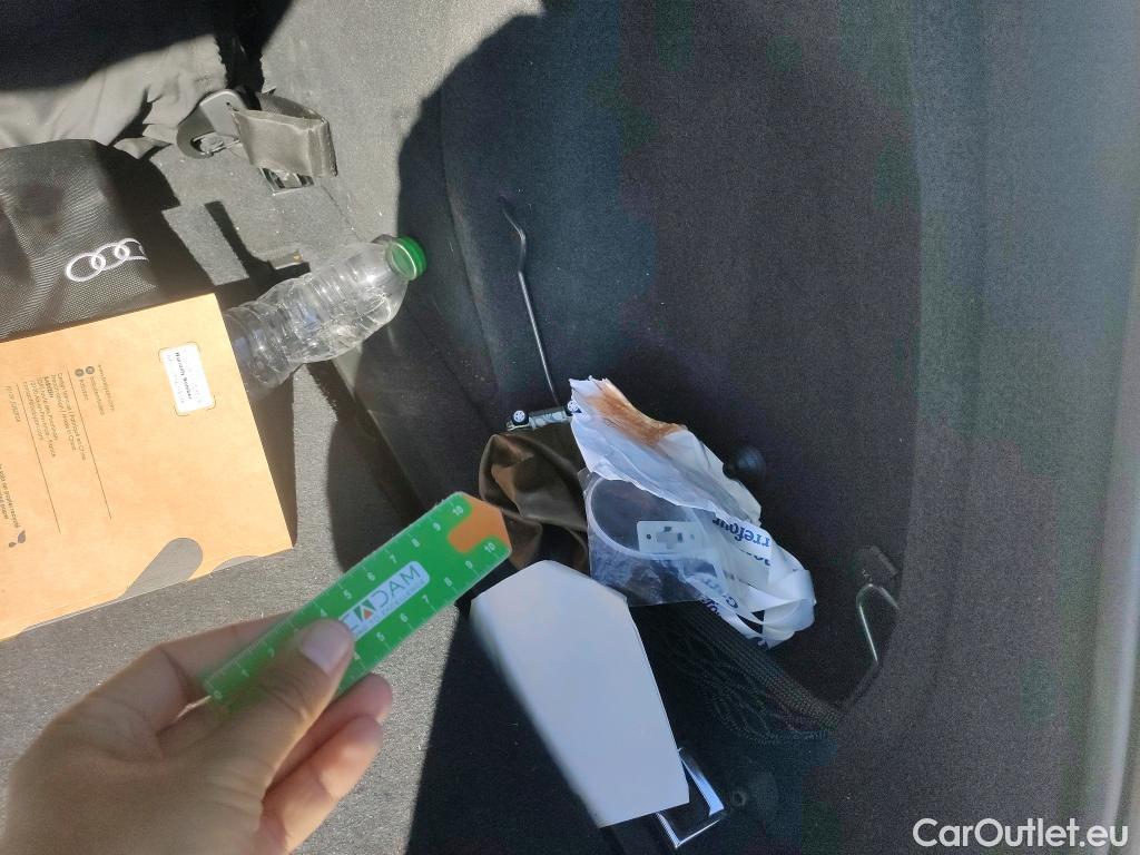  Audi  Q5 AUDI  / 2016 / 5P / todoterreno Design 35 TDI 120kW S tronic (AC) #10