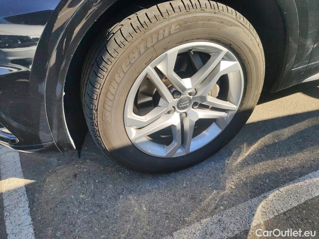  Audi  Q5 AUDI  / 2016 / 5P / todoterreno Design 35 TDI 120kW S tronic (AC) #13