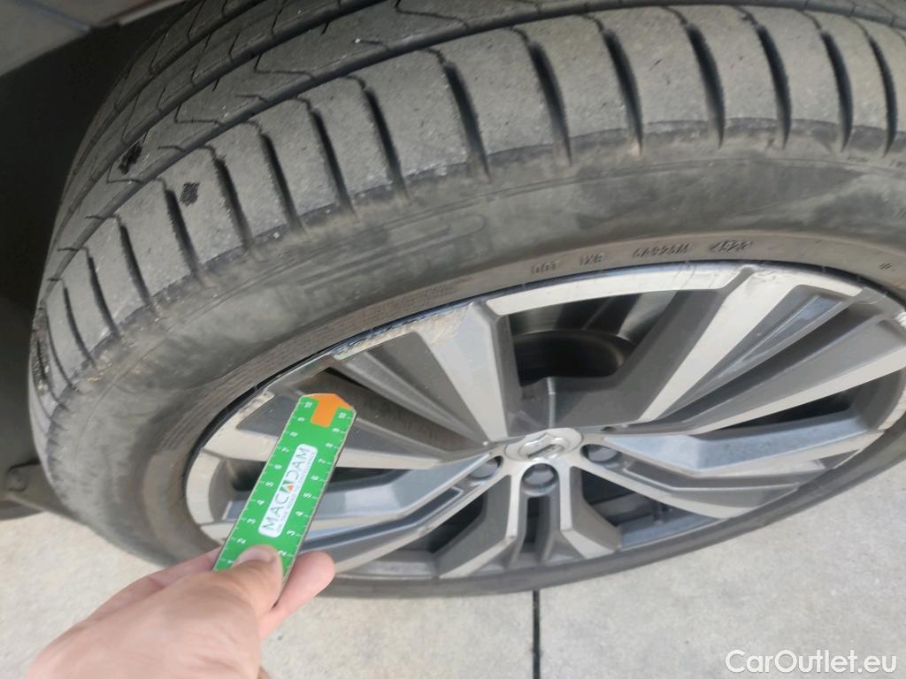 Volvo  XC60 VOLVO  / 2017 / 5P / todoterreno 2.0 T6 AWD Recharge Inscription Auto #12