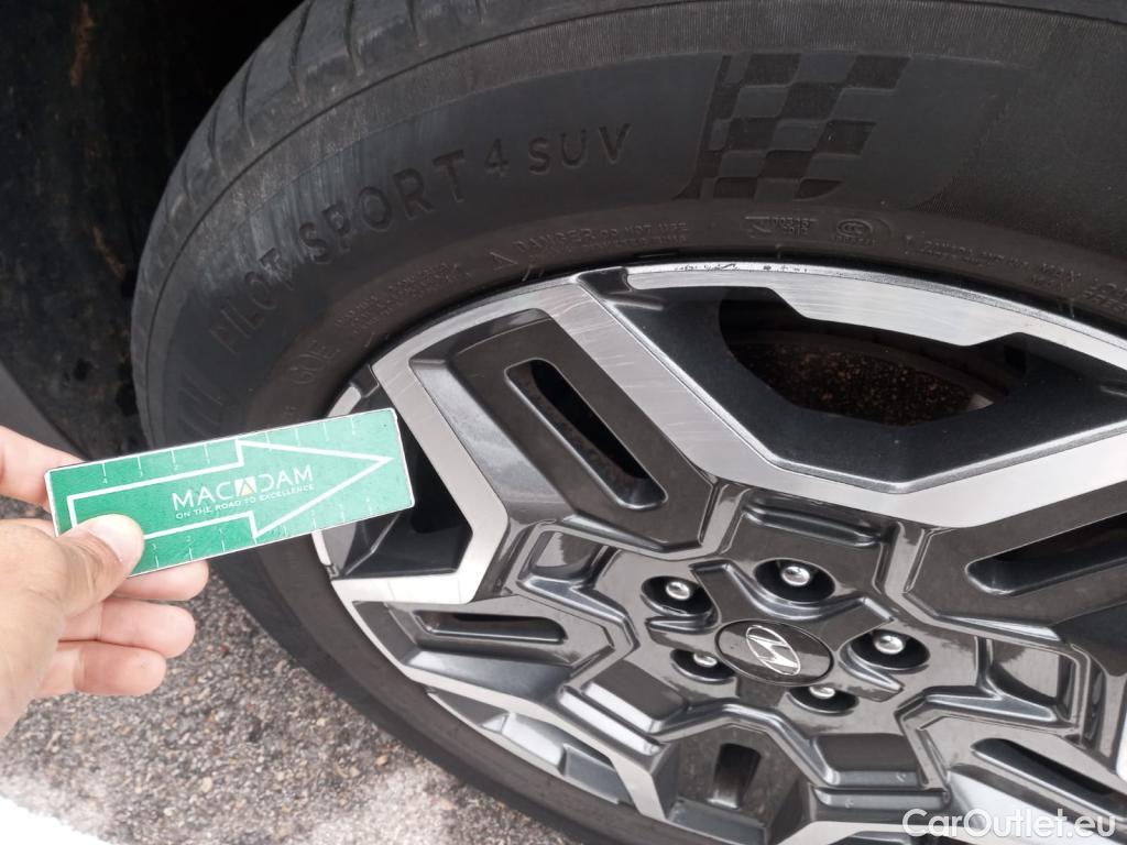 Hyundai  Santa Fe HYUNDAI  / 2021 / 5P / todoterreno 1.6 TGDi HEV Tecno Auto 4x2 #9