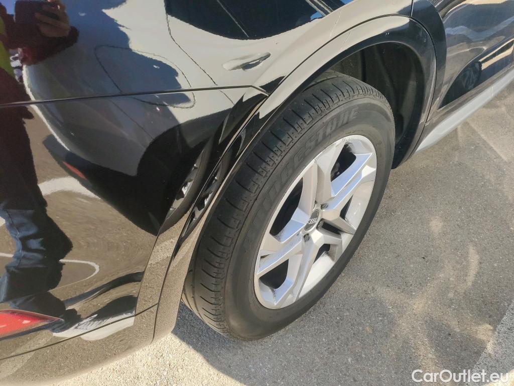  Audi  Q5 AUDI  / 2016 / 5P / todoterreno Design 35 TDI 120kW S tronic (AC) #15