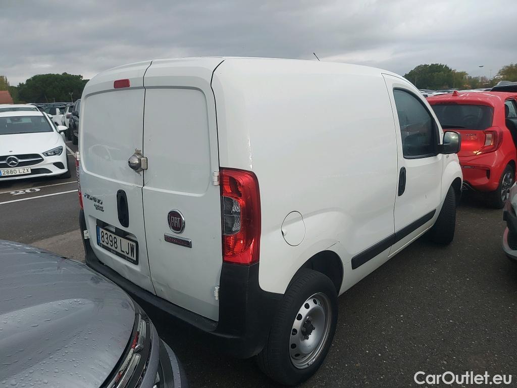 Fiat  Fiorino FIAT  / 2016 / 3P / furgón derivado de turismo Cargo Base 1.4 Natural Power 51kW (70CV) #2