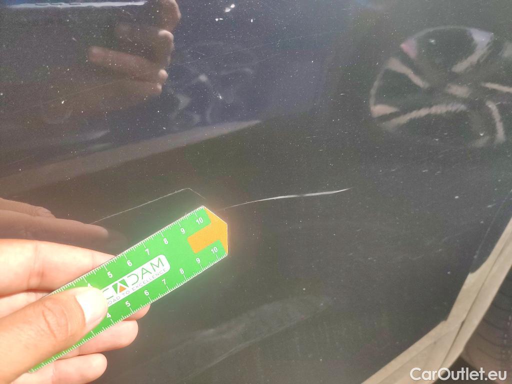  Audi  Q5 AUDI  / 2016 / 5P / todoterreno Design 35 TDI 120kW S tronic (AC) #8