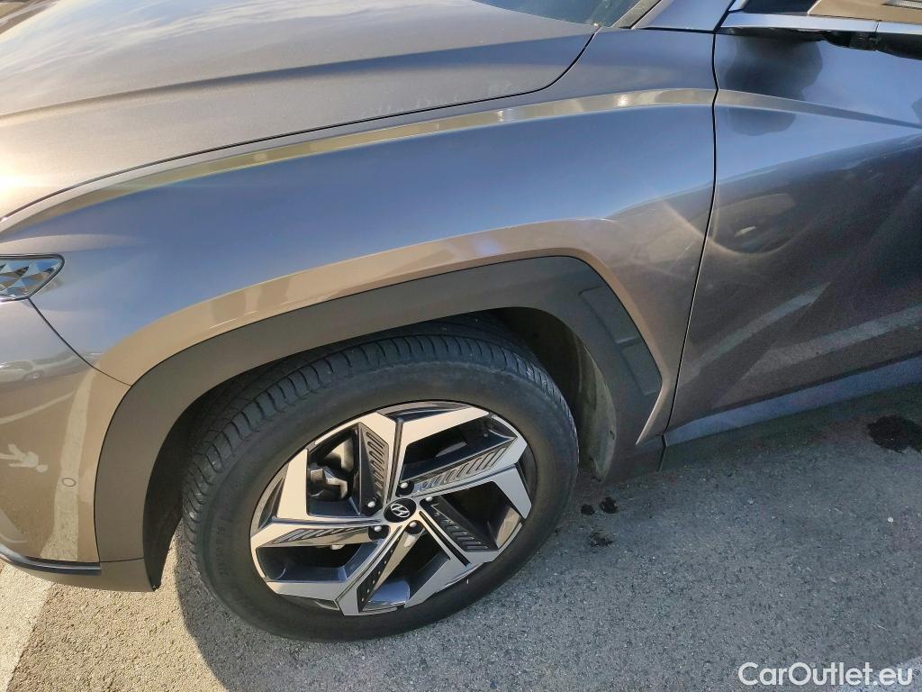  Hyundai  Tucson HYUNDAI  / 2020 / 5P / todoterreno 1.6 TGDI PHEV 195kW Style Auto 4x4 #17