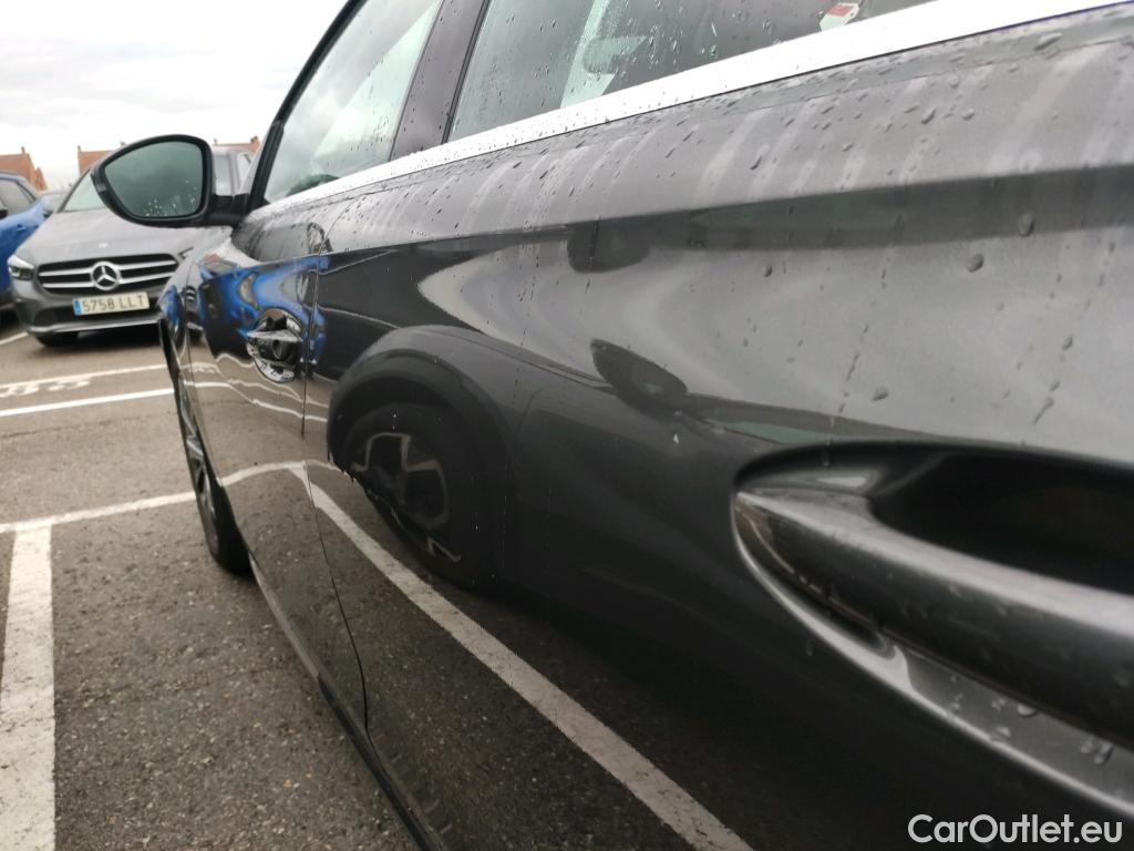  Peugeot  508 PEUGEOT  / 2018 / 5P / berlina con portón 5P Business Line BlueHDi 130 EAT8 (AC) #7