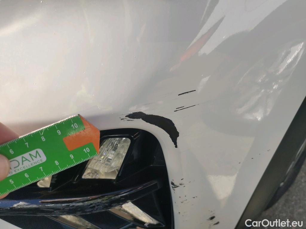  KIA  Niro KIA  / 2019 / 5P / crossover 1.6 GDi PHEV 104kW (141CV) Drive #23