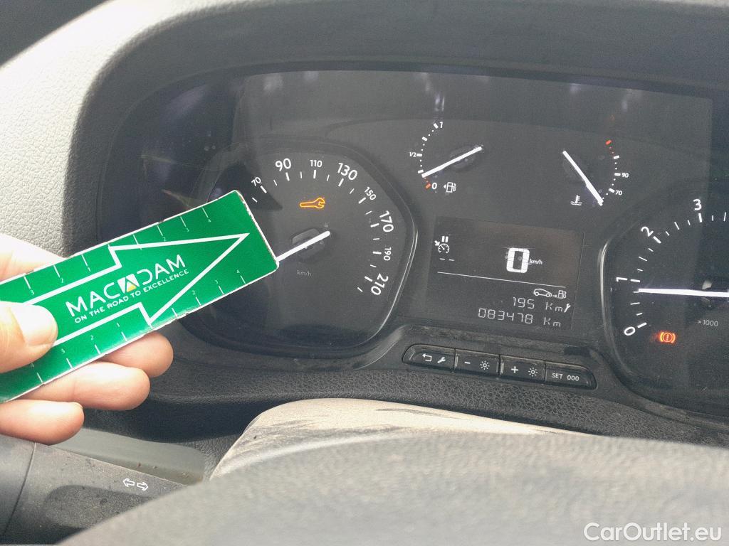  Peugeot  Expert PEUGEOT  / 2016 / 4P / furgón Furgón Premium 1.5 BlueHDi 100 Standard (AC) #36