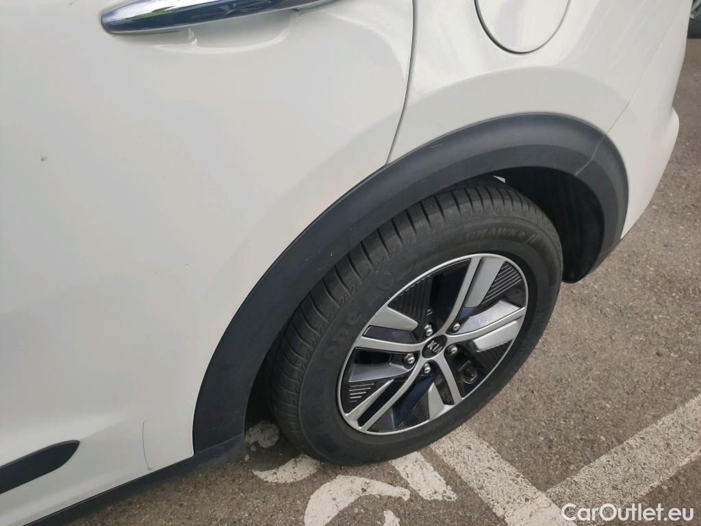  KIA  Niro KIA  / 2019 / 5P / crossover 1.6 GDi HEV 104kW (141CV) Drive #21