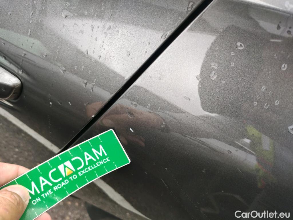  Peugeot  508 PEUGEOT  / 2018 / 5P / berlina con portón 5P Business Line BlueHDi 130 EAT8 (AC) #25