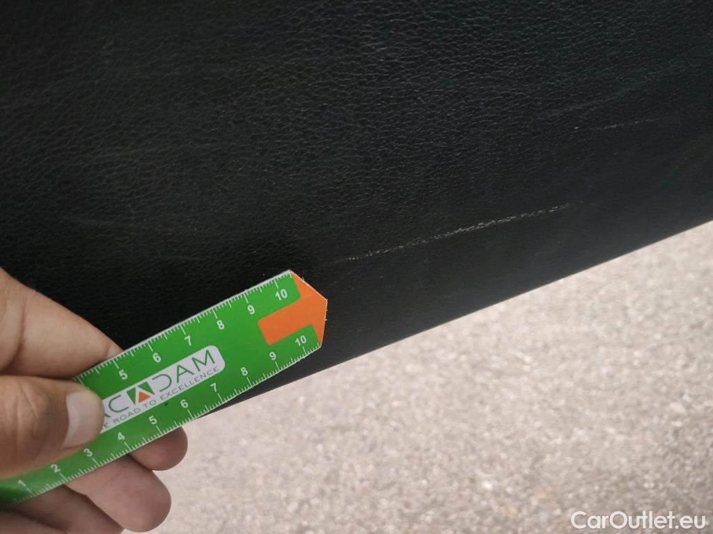  KIA  Cee'd KIA Ceed Tourer / 2021 / 5P / familiar Tourer 1.5 MHEV 118kW(160CV) GT Line DCT #24