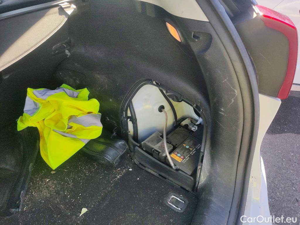  KIA  Niro KIA  / 2019 / 5P / crossover 1.6 GDi PHEV 104kW (141CV) Drive #20