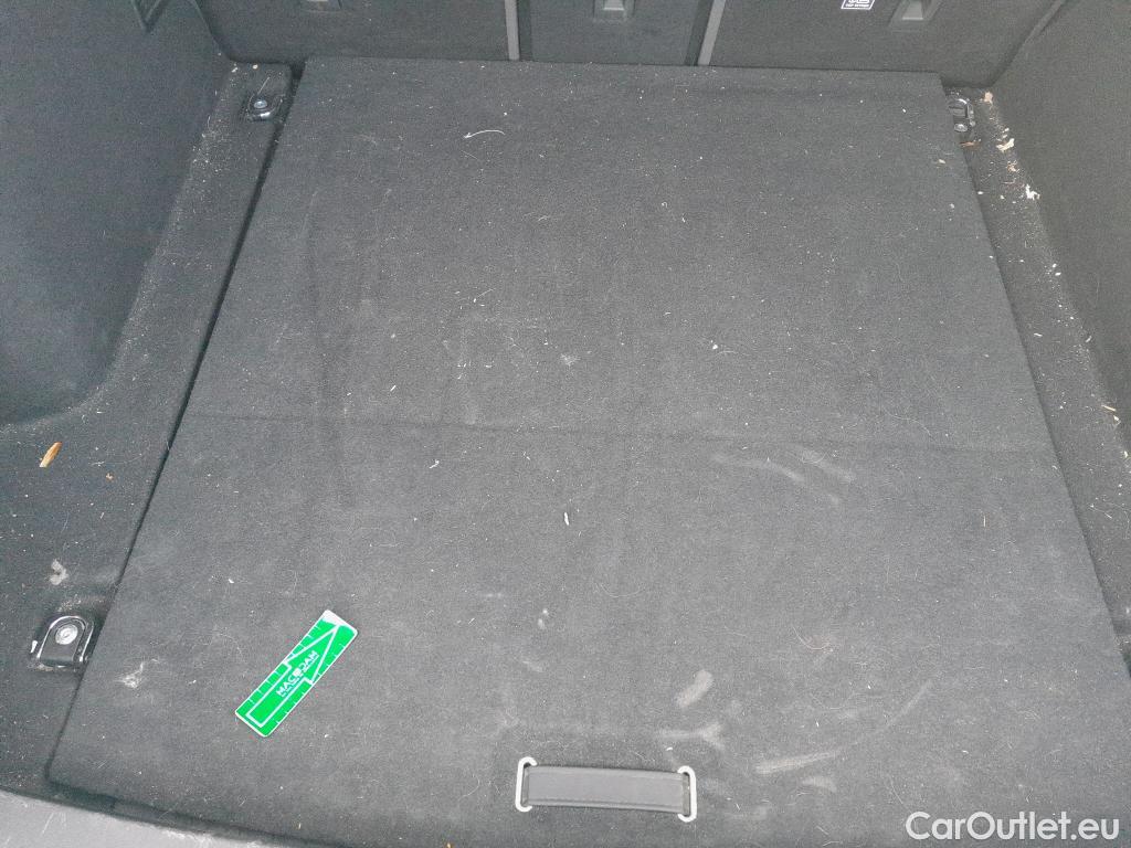  Land Rover  Range Rover LAND ROVER  Velar / 2017 / 5P / todoterreno 2.0 D180 132kW (180CV) S 4WD Auto #9