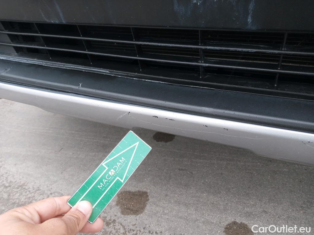 Toyota  RAV4 TOYOTA  / 2018 / 5P / todoterreno 2.5l 220H Advance #5