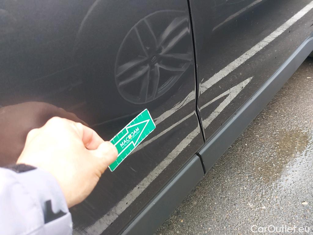 Toyota  RAV4 TOYOTA  / 2018 / 5P / todoterreno 2.5l 220H Advance 4WD #10