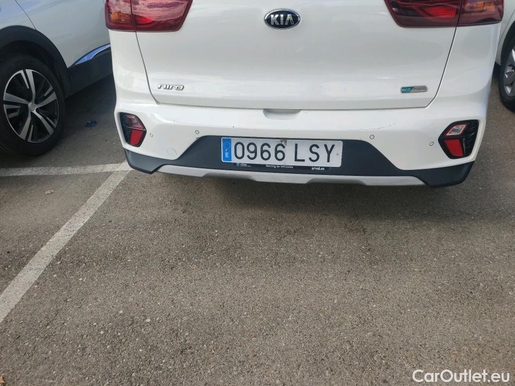  KIA  Niro KIA  / 2019 / 5P / crossover 1.6 GDi HEV 104kW (141CV) Drive #17