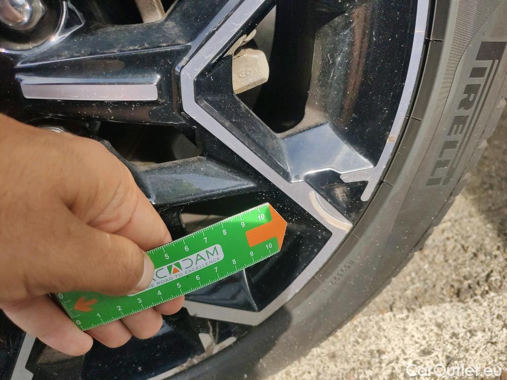  KIA  Cee'd KIA Ceed Tourer / 2021 / 5P / familiar Tourer 1.5 MHEV 118kW(160CV) GT Line DCT #8