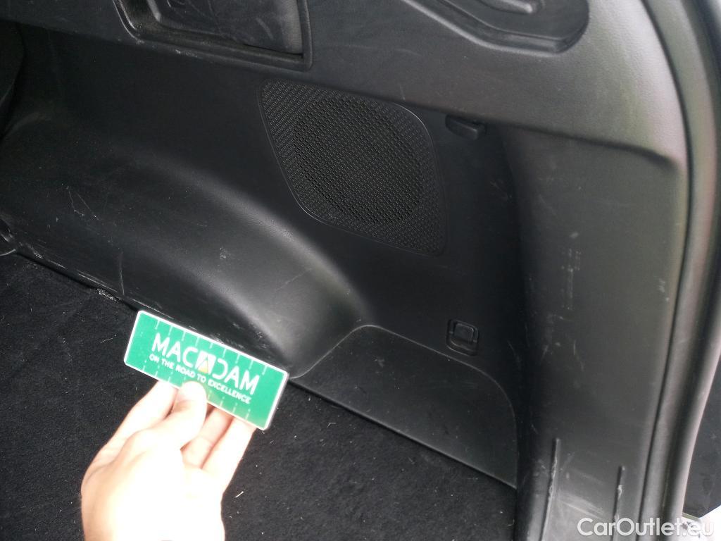  Hyundai  Tucson HYUNDAI  / 2020 / 5P / todoterreno 1.6 TGDI 169kW HEV Tecno Auto 2C #18