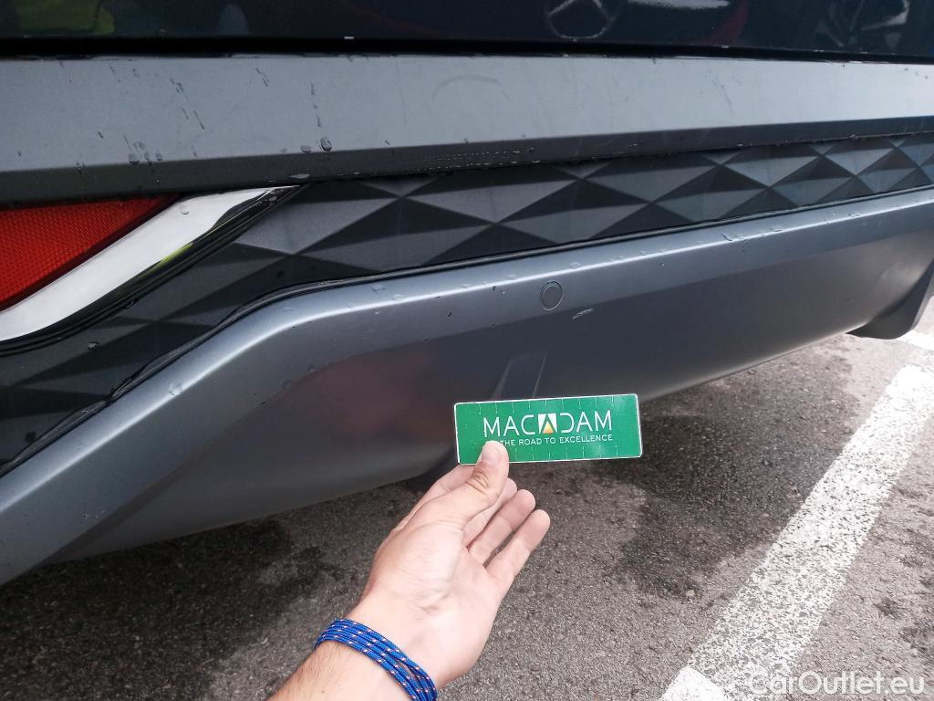  Hyundai  Tucson HYUNDAI  / 2020 / 5P / todoterreno 1.6 TGDI 169kW HEV Tecno Auto 2C #28