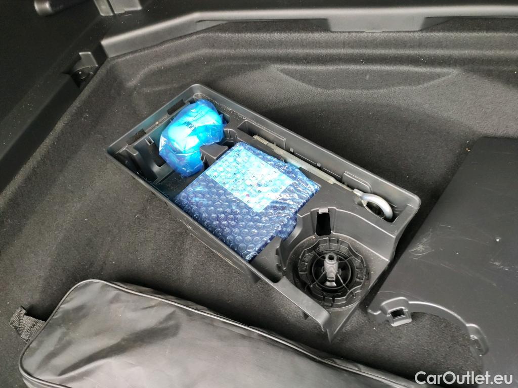 Peugeot  3008  Allure Pack 1.5 HDi 130CV AT8 E6d #10