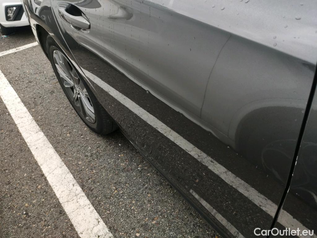  Peugeot  508 PEUGEOT  / 2018 / 5P / berlina con portón 5P Business Line BlueHDi 130 EAT8 (AC) #10