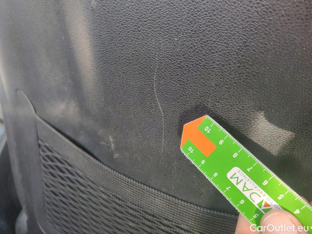  KIA  Niro KIA  / 2019 / 5P / crossover 1.6 GDi PHEV 104kW (141CV) Drive #15