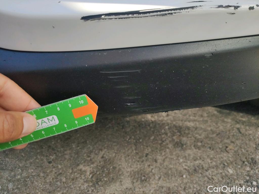  KIA  Niro KIA  / 2019 / 5P / crossover 1.6 GDi PHEV 104kW (141CV) Drive #31