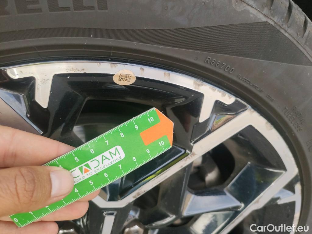  KIA  Cee'd KIA Ceed Tourer / 2021 / 5P / familiar Tourer 1.5 MHEV 118kW(160CV) GT Line DCT #10