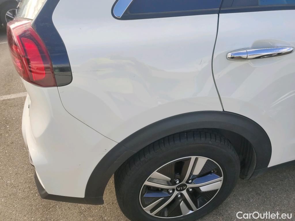  KIA  Niro KIA  / 2019 / 5P / crossover 1.6 GDi HEV 104kW (141CV) Drive #9