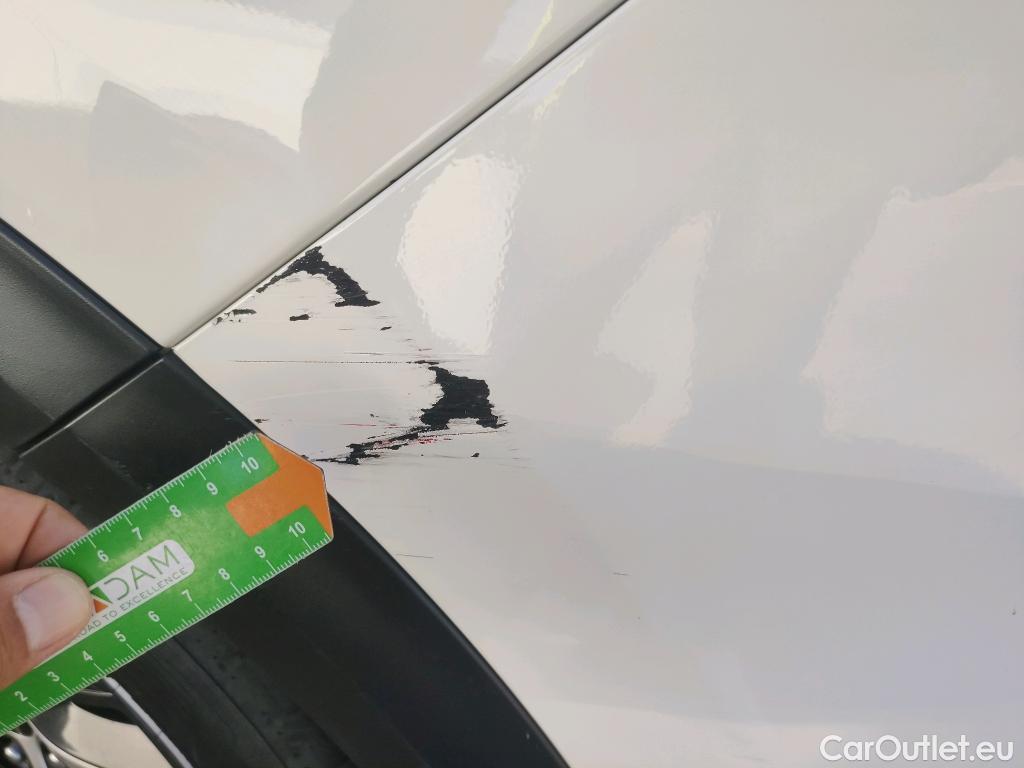  KIA  Niro KIA  / 2019 / 5P / crossover 1.6 GDi PHEV 104kW (141CV) Drive #27