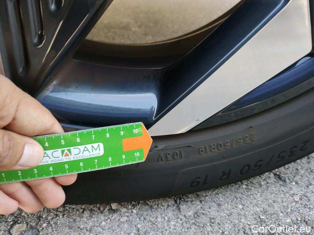  Hyundai  Tucson HYUNDAI  / 2020 / 5P / todoterreno 1.6 TGDI PHEV 195kW Style Auto 4x4 #6