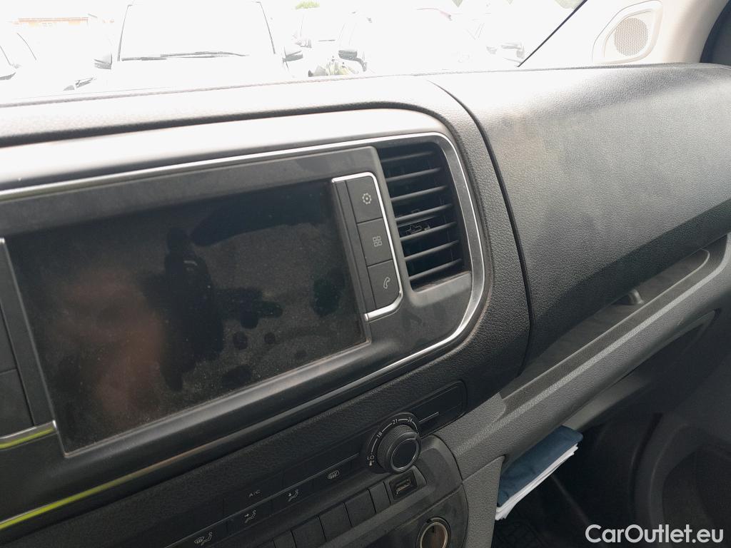  Peugeot  Expert PEUGEOT  / 2016 / 4P / furgón Furgón Premium 1.5 BlueHDi 100 Standard (AC) #31