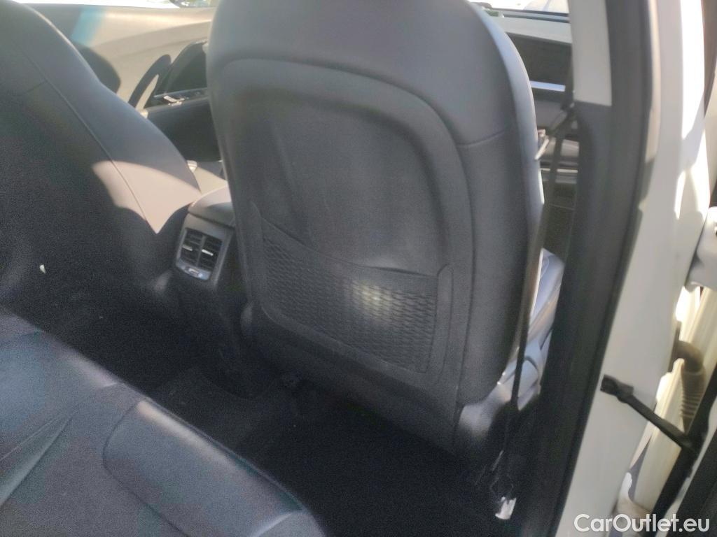  KIA  Niro KIA  / 2019 / 5P / crossover 1.6 GDi PHEV 104kW (141CV) Drive #14