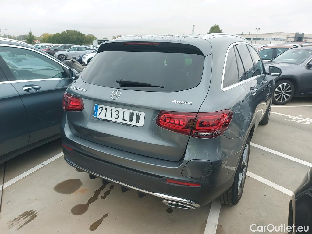 Mercedes  G-Klasee MERCEDES-BENZ Clase GLC / 2019 / 5P / todoterreno GLC 300 de 4MATIC #2