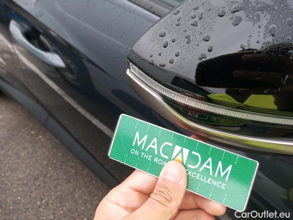  Hyundai  Tucson HYUNDAI  / 2020 / 5P / todoterreno 1.6 TGDI 169kW HEV Tecno Auto 2C #26