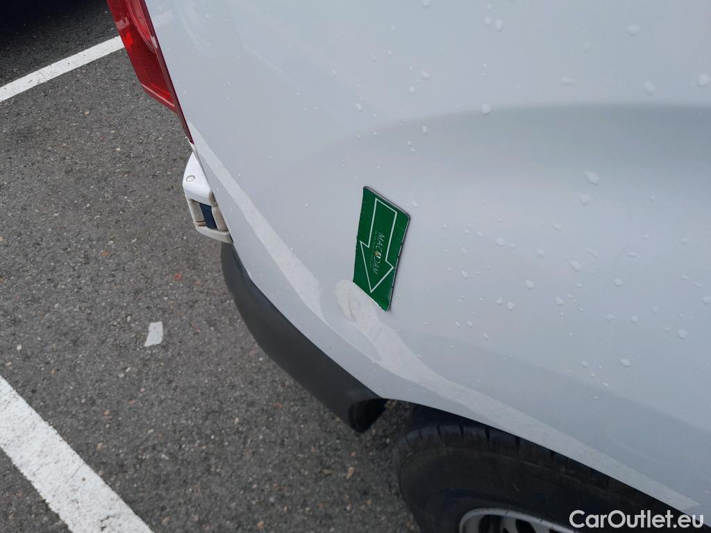  Peugeot  Expert PEUGEOT  / 2016 / 4P / furgón Furgón Premium 1.5 BlueHDi 100 Standard (AC) #22