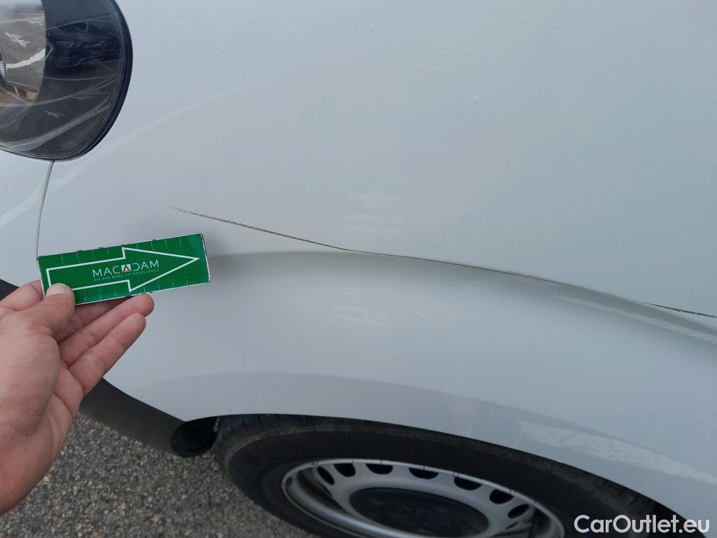  Peugeot  Expert PEUGEOT  / 2016 / 4P / furgón Furgón Premium 1.5 BlueHDi 100 Standard (AC) #40